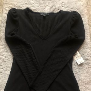 INC Long Sleeve black v neck with shoulder scrunch